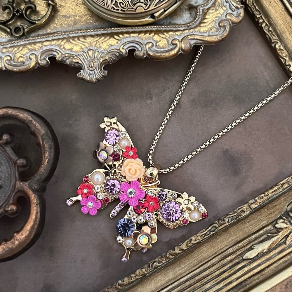 VINTAGE Rhinestone Flower Pearl Social Butterfly Statement Necklace - Picture 5 of 5
